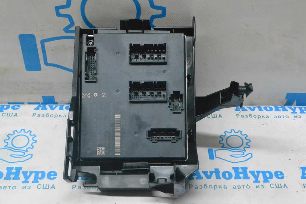Body Control Module BCM Porsche Macan 15-26 (02)