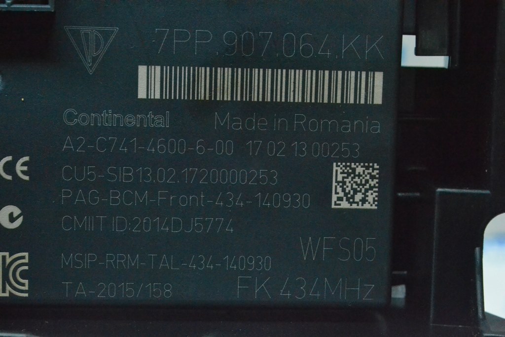 Body Control Module BCM Porsche Macan 15-26 (02) — фото 2