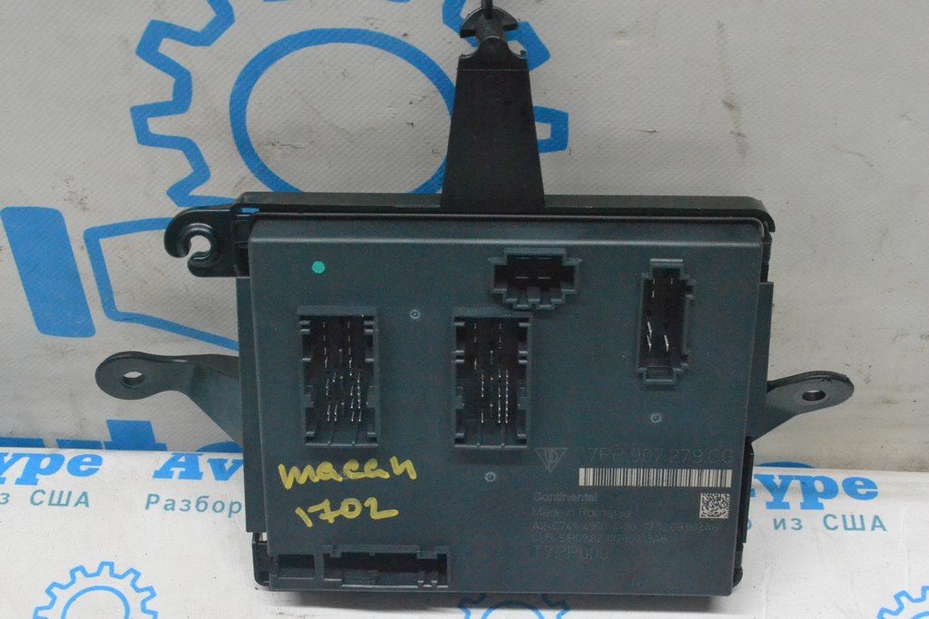 Body Control Module BCM Porsche Macan 15-26 (02)