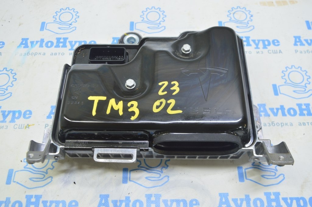 BODY CONTROL MODULE Tesla Model 3 18- (02) — фото 2