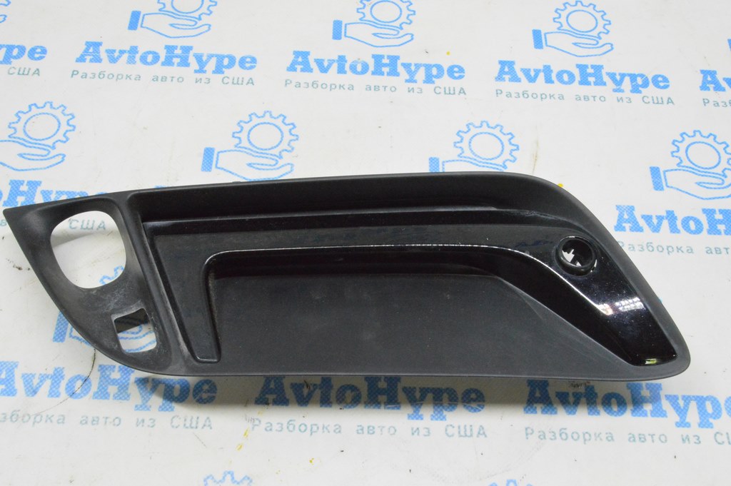 Боковая решетка переднего бампера прав Lexus RX 350/350h 23- 53103-0E040