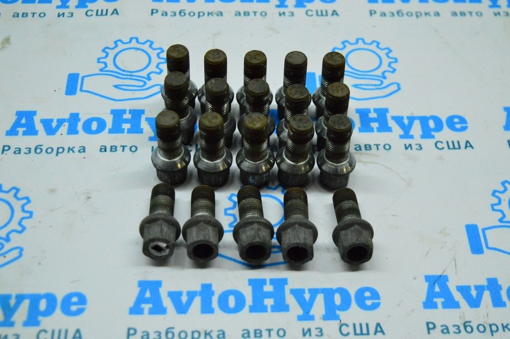 Болт колесный VW Jetta 11-18 USA