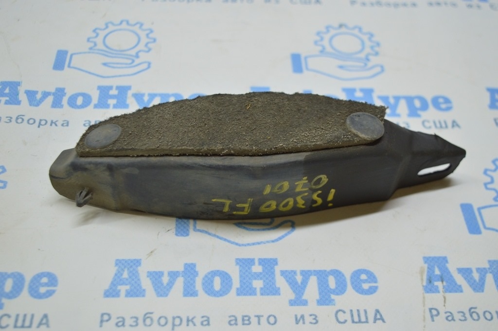 Брызговик подкрылка передний левый Lexus IS250 IS300 IS350 06-13