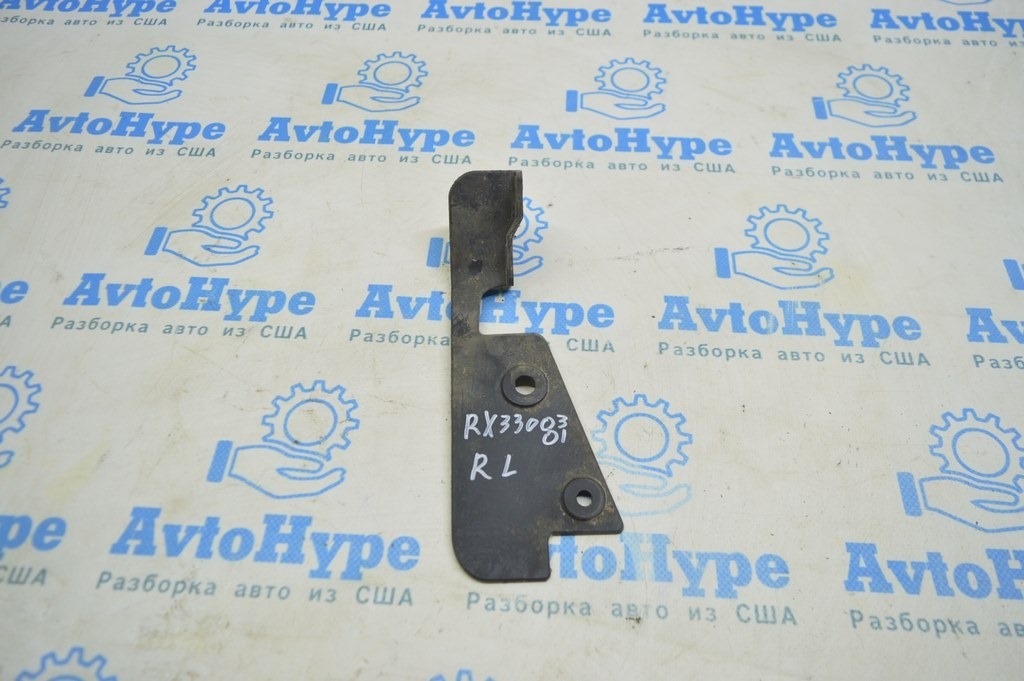 Брызговик порога задний левый Lexus RX300 RX330 RX350 RX400h 04-09