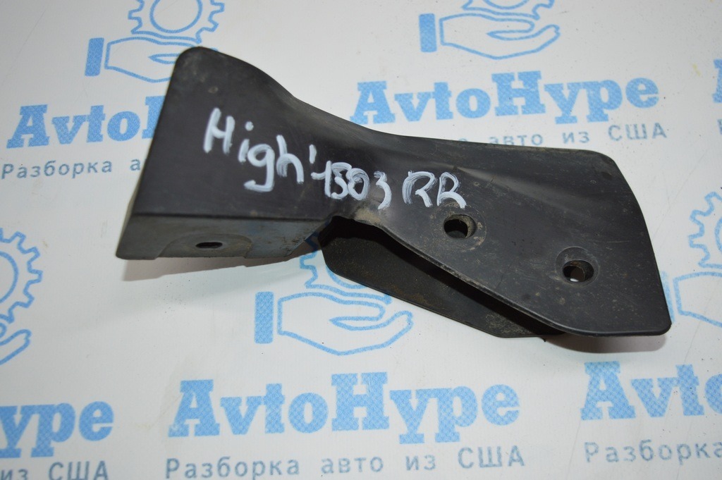 Брызговик порога задний правый Toyota Highlander 14-19