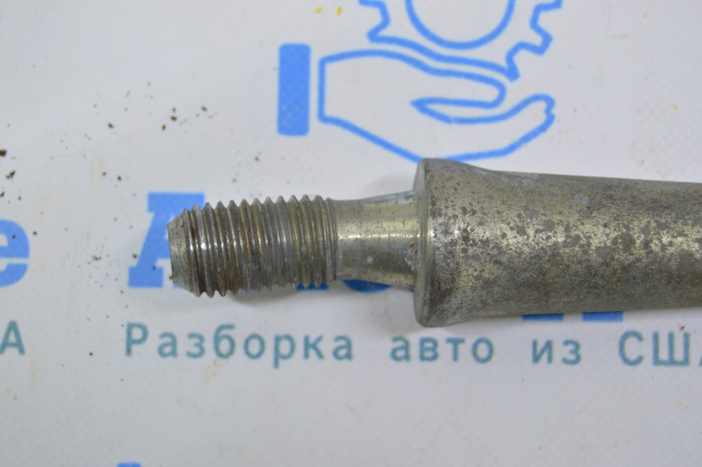 Буксировочный крюк Acura MDX 07-13 — фото 3