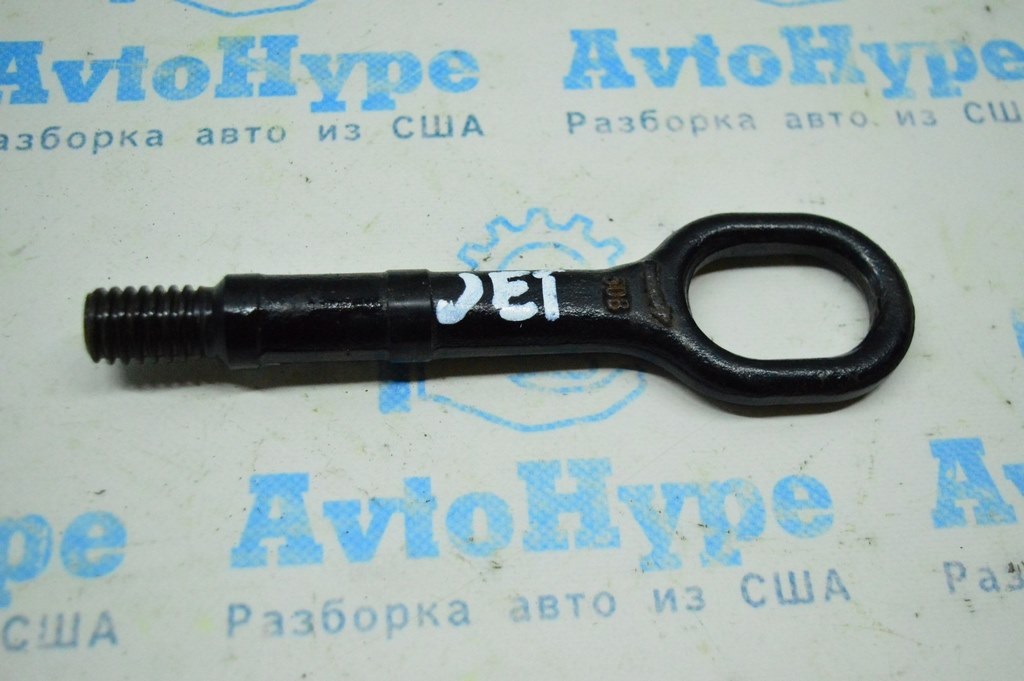 Буксировочный крюк VW Jetta 11-18 USA (03)