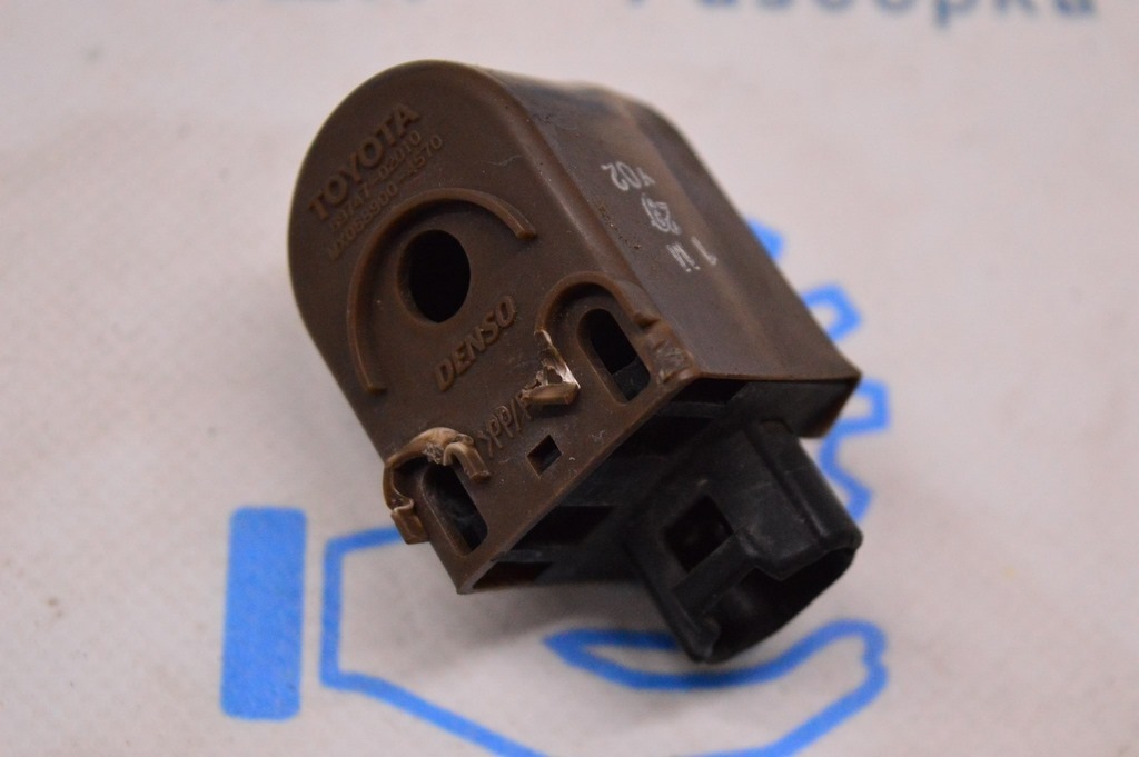Buzzer, wireless door lock \ Зумер,датчик открытия двери Toyota Sequoia 2008-2022 — фото 2