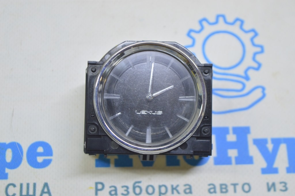 Часы Lexus RX350 RX450h 16-19 без навигации (02)