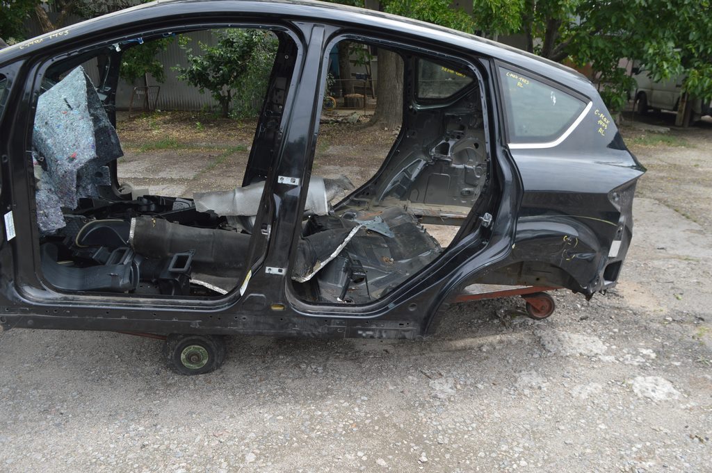Четверть крыло задняя левая Ford C-max MK2 13- (03) деф.
