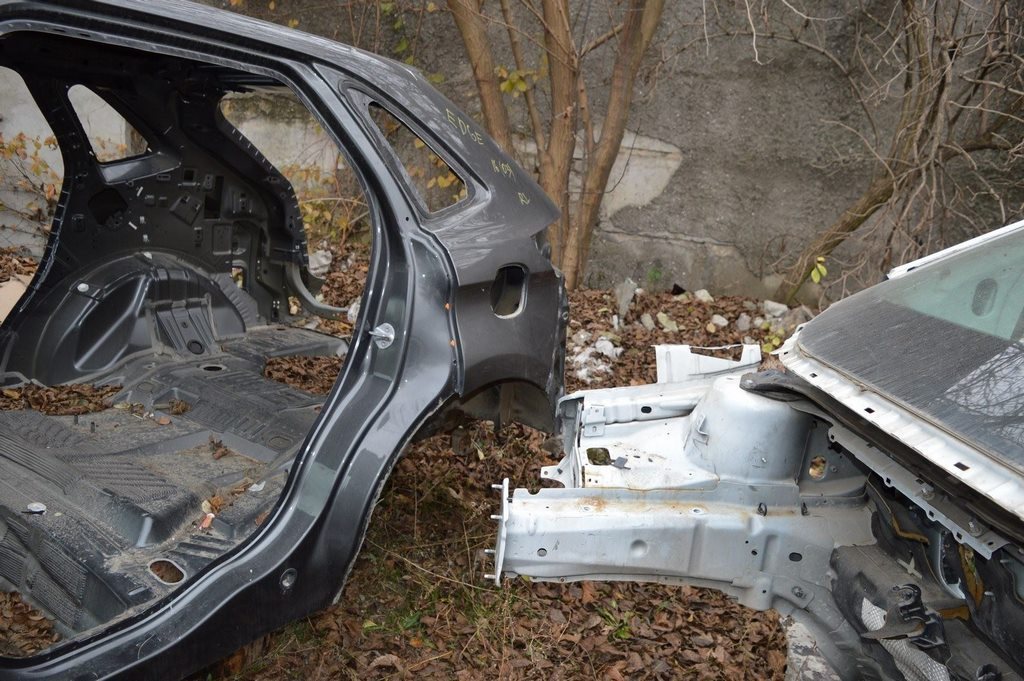 Четверть крыло задняя левая Ford Edge 16- графит J7 (03) шпакло