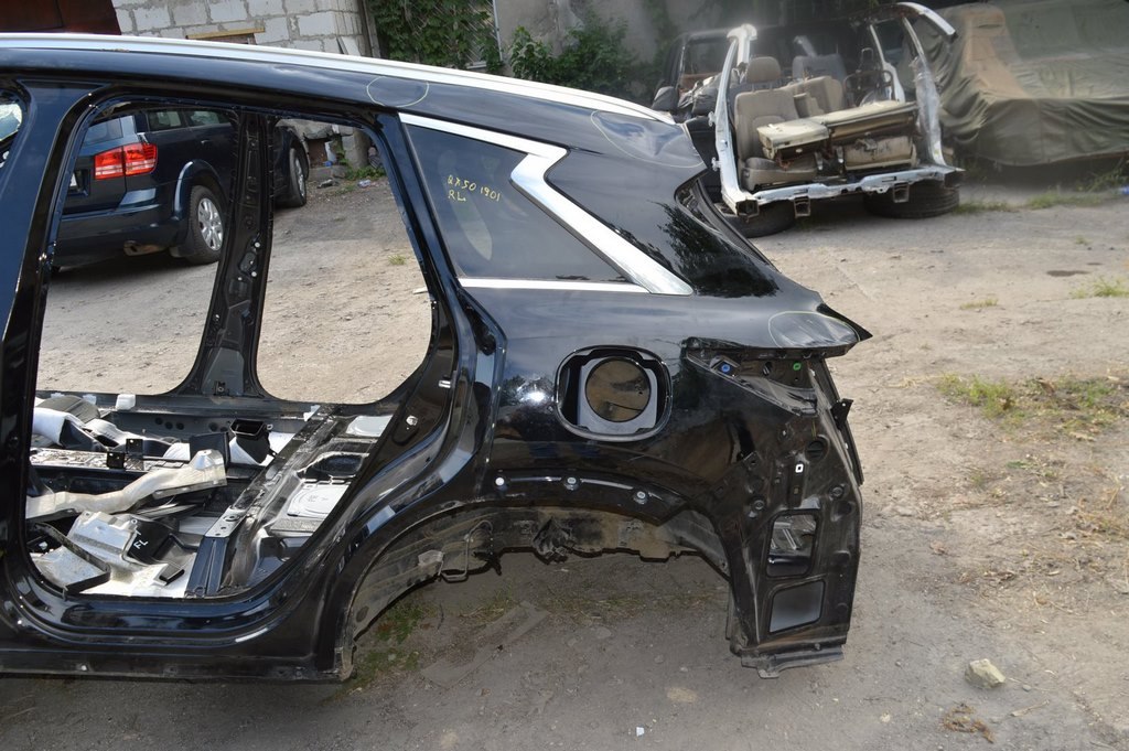 Четверть крыло задняя левая Infiniti QX50 19- (01) есть деф.