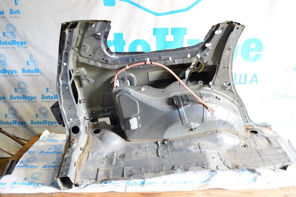 Четверть крыло задняя левая Toyota Sequoia 2008-2022 (01) цвет графит 1F9 деф.прижата — фото 2