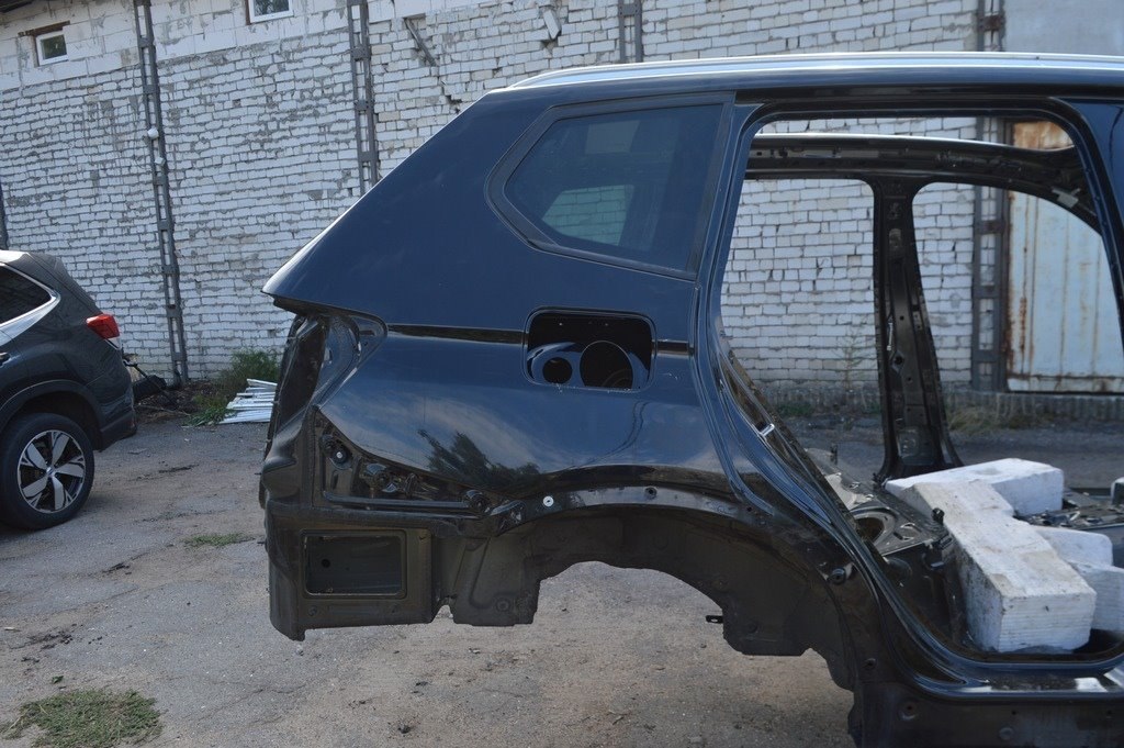 Четверть крыло задняя правая BMW X3 F25 11-17 (02) черный цвет