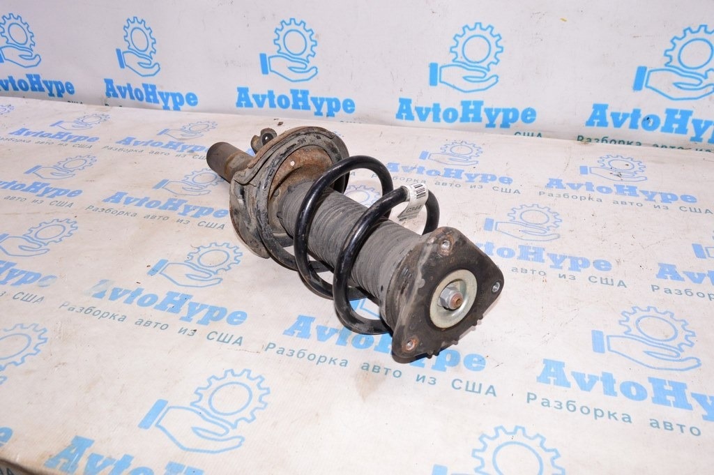 Чверть крила задня права Infiniti M25/M37/M56/Q70/M35H 10-16 g8100-6aema