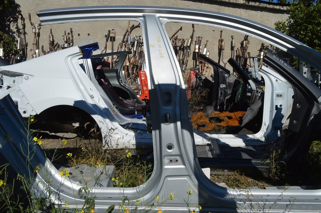 Четверть крыло задняя правая Kia Optima 16- (04) ТОЛЬКО ЗАКАТ с центральной стойкой