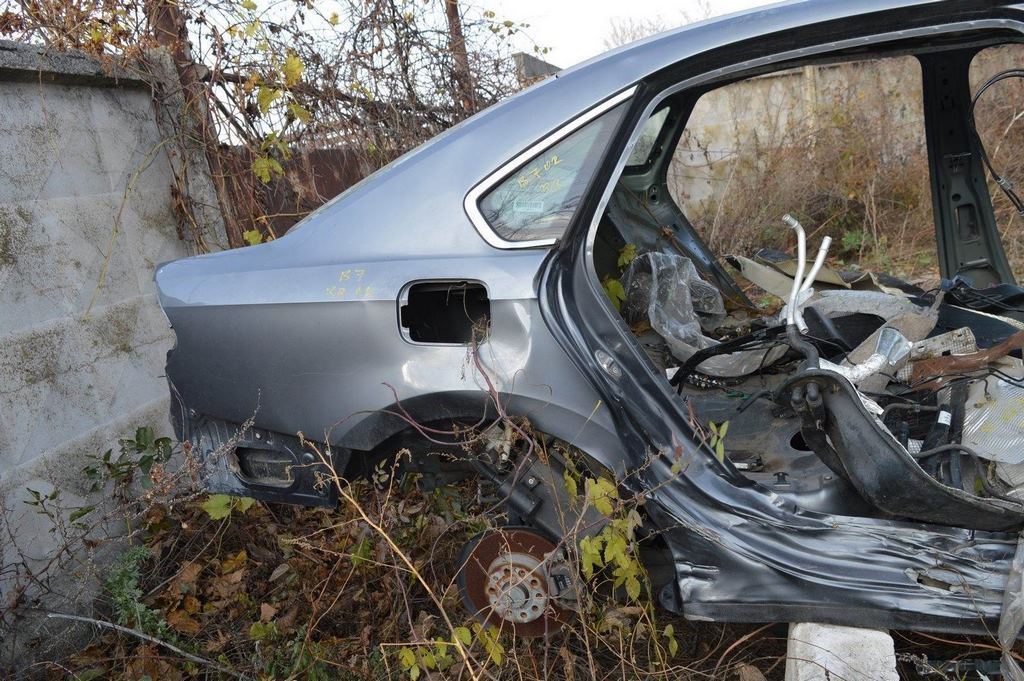 Четверть крыло задняя правая VW Passat b7 USA (02) графит деф.замят закат