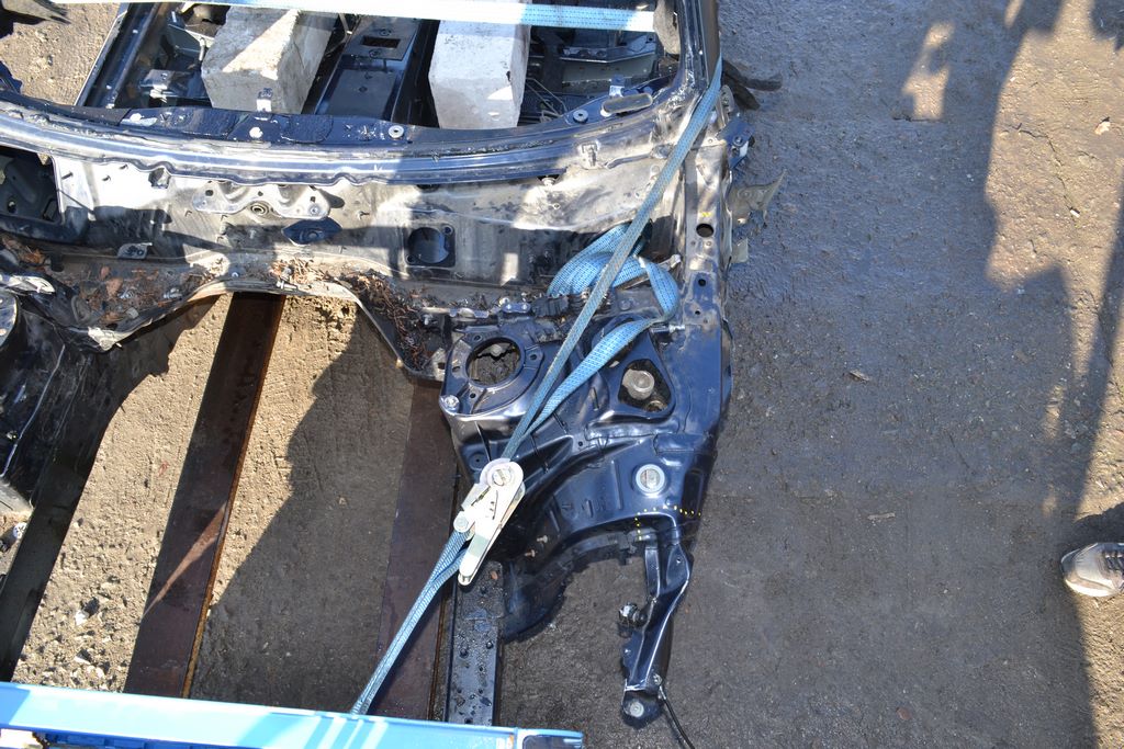 Четверть передняя левая Audi A7 C8 19-25 (01) замят пистолет и порог
