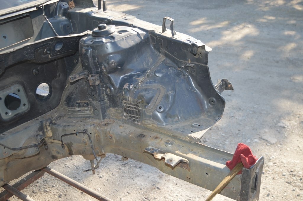 Четверть передняя левая Hyundai Sonata 11-15 (01) отрезана