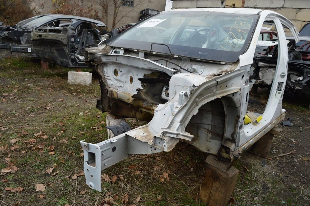 Четверть передняя левая Kia Optima 16- (02) ушло 20см носика лонжерона без батона