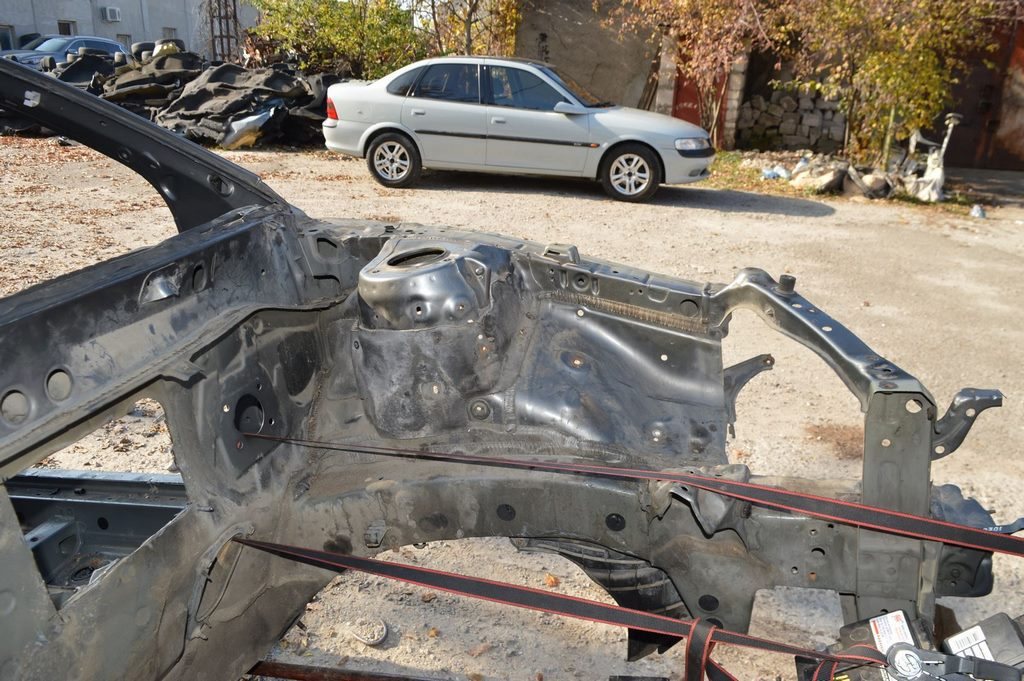 Четверть передняя левая Toyota Avalon 05-12 графит (01) отрезана — фото 2