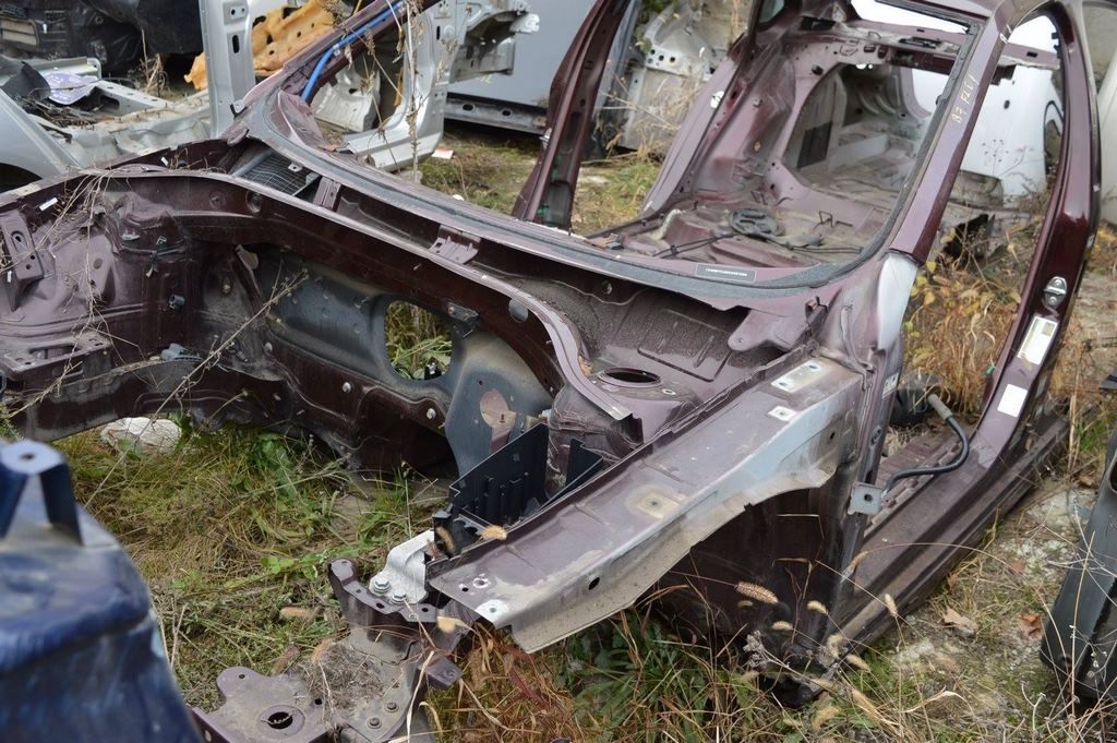 Четверть передняя левая VW Passat b7 USA (01) бургнунди