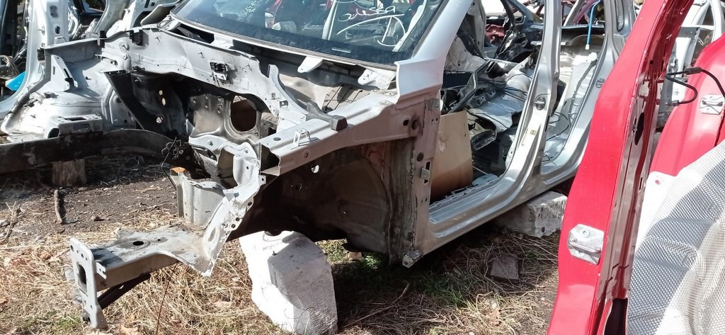 Четверть передняя левая VW Tiguan 09-17 (06) серебро без порога — фото 2