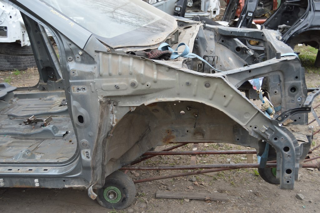 Четверть передняя правая Acura MDX 07-13 (01) графит