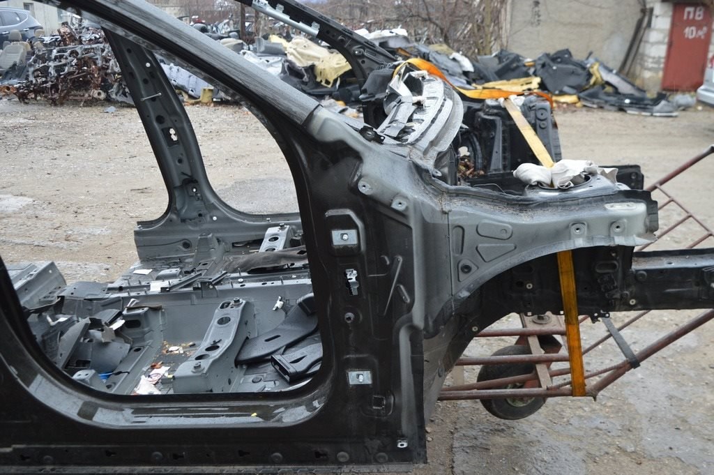 Четверть передняя правая BMW X1 F48 16-22 оливковый C07 (01)