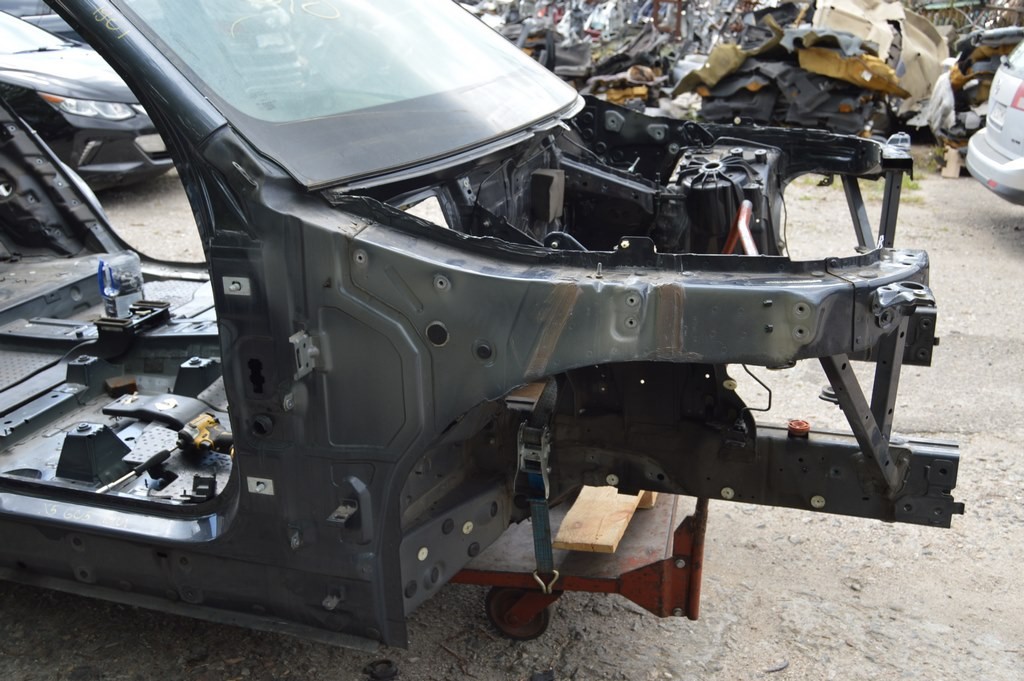 Четверть передняя правая BMW X5 G05 19-24 (01) графит C27