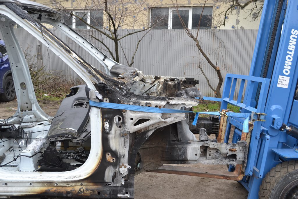 Четверть передняя правая Land Rover Range Rover L405 13-17 (01) горелая, дефект только стойка — фото 2
