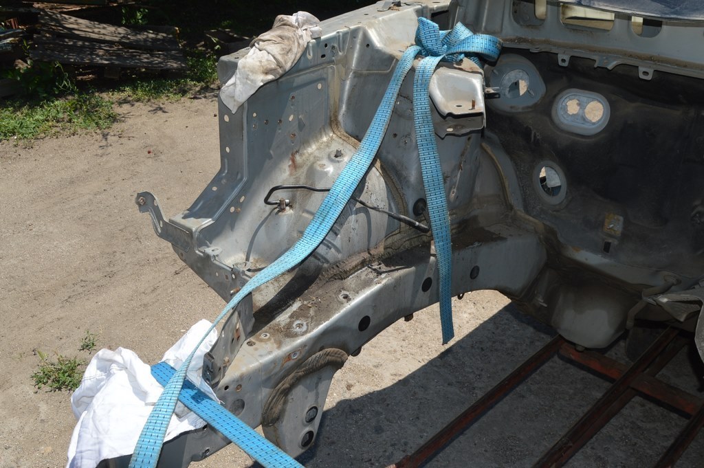 Четверть передняя правая Lexus RX300 RX330 RX350 RX400h 04-09 (02) серебро без порога — фото 2