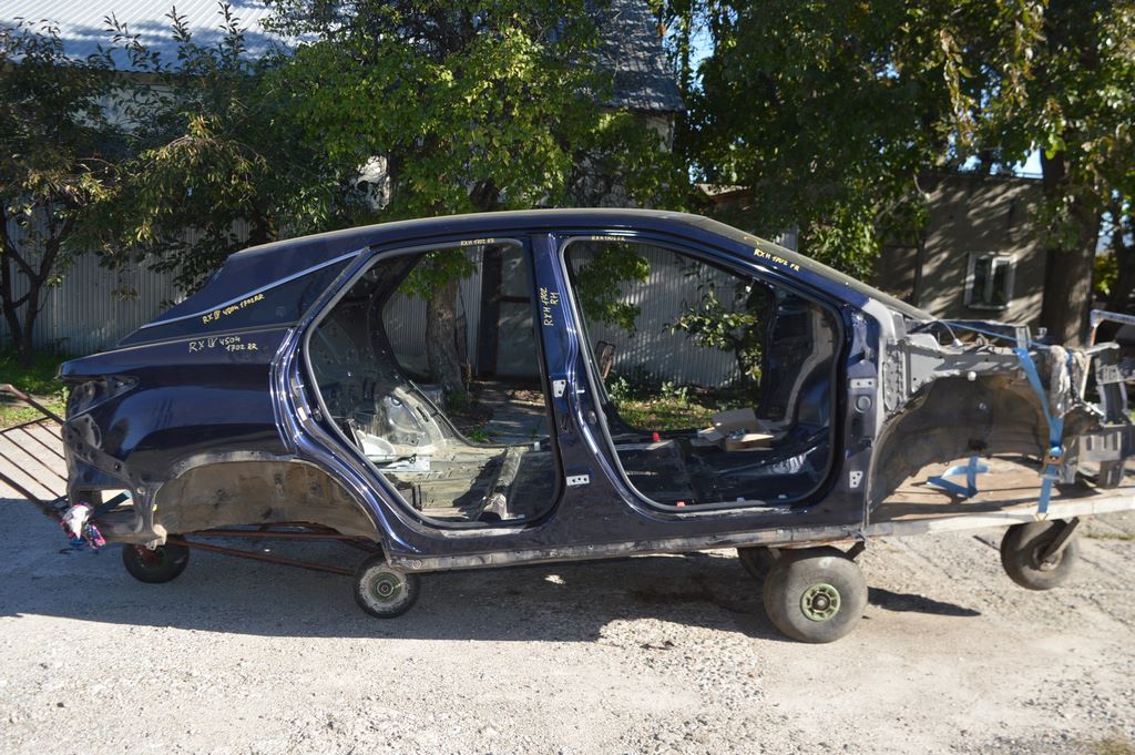 Четверть передняя правая Lexus RX350 RX450h 16-22 синяя (02)