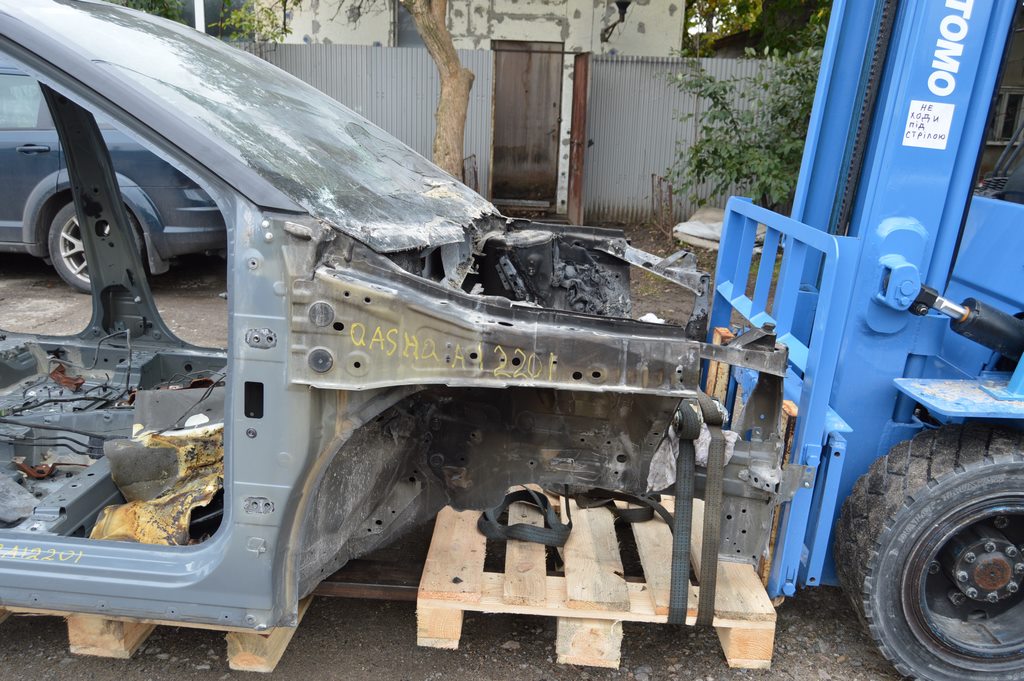 Четверть передняя правая Nissan Qashqai 21- (01) после пожара — фото 2