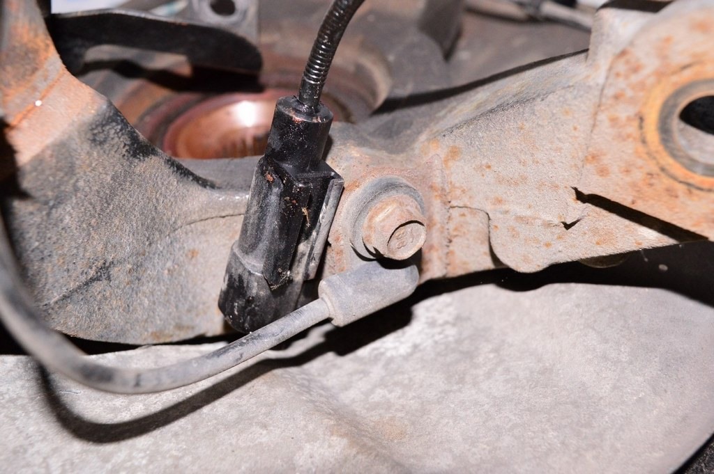 Датчик ABS перед лев Jeep Compass 11-16 — фото 2
