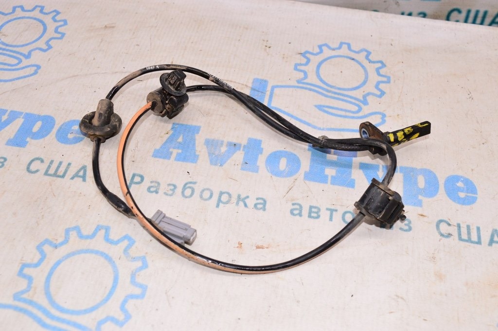 Датчик ABS перед лев Subaru Outback 15-19