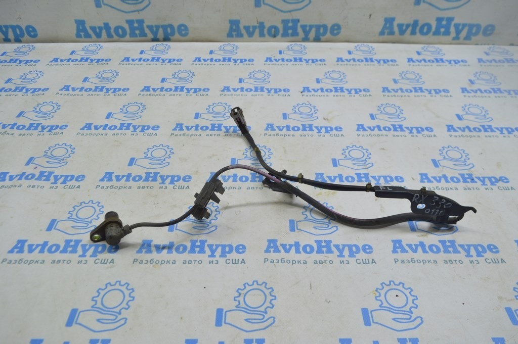 Датчик ABS передний левый Lexus RX300 RX330 RX350 RX400h 04-09