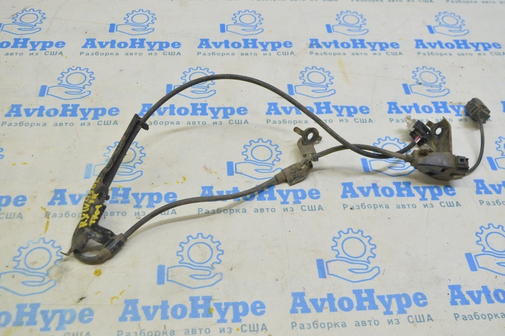 Датчик ABS передний правый Lexus RX350 RX450h 16-22
