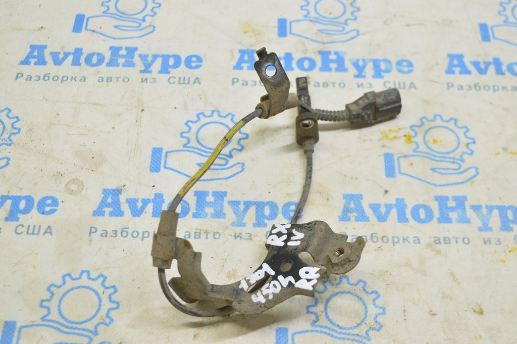 Датчик ABS задний правый Lexus RX350 RX450h 16-22 AWD