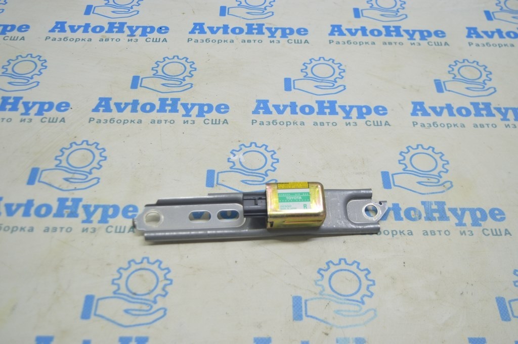 Датчик боковой подушки безопасности правый Lexus RX300 RX330 RX350 RX400h 04-09