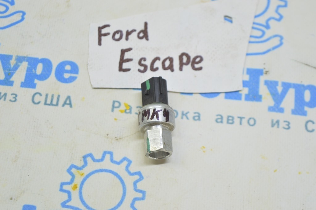 Датчик давления кондиционера Ford Escape MK4 20-