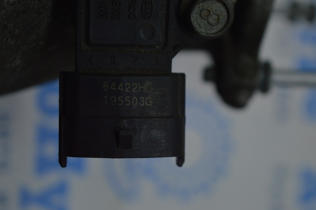 Датчик давления во впускном коллекторе Kia K5 16- 2.0 GAZ (03) — фото 2