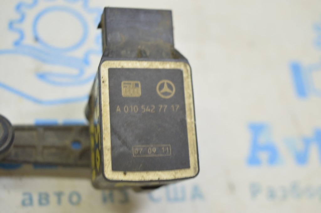 Датчик наклона кузова зад лев Mercedes X164 GL W164 ML с тягой (01) — фото 3