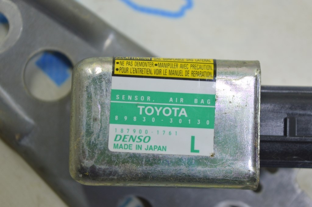 Датчик подушки безопасности боковой левый Lexus GS300 GS350 GS430 GS450h 06-11 — фото 2