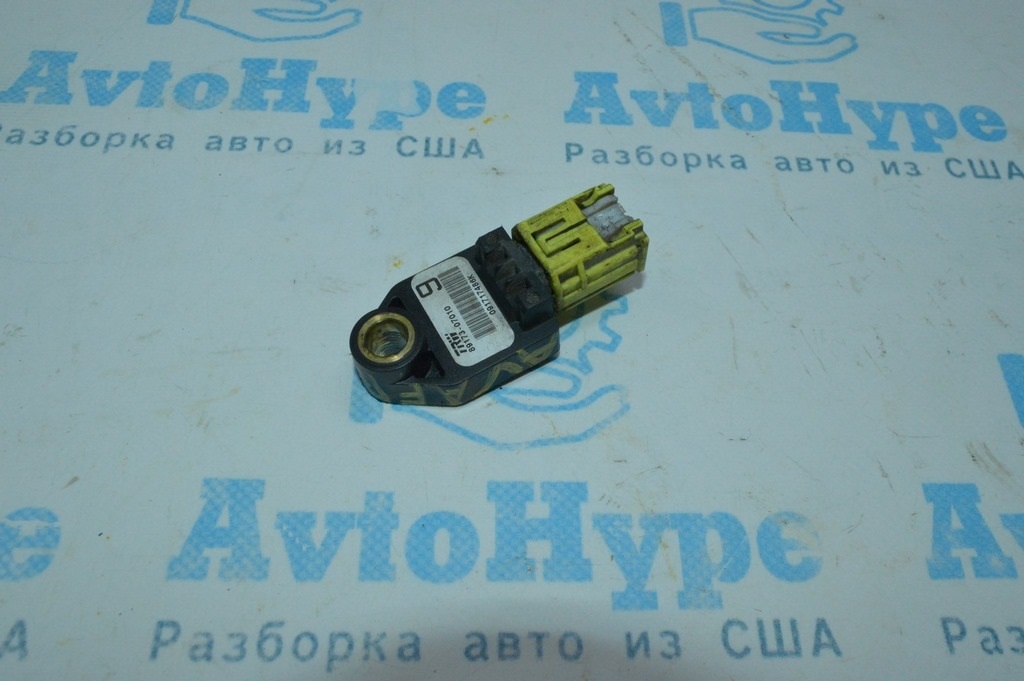 Датчик подушки безопасности перед прав Toyota Avalon 05-12