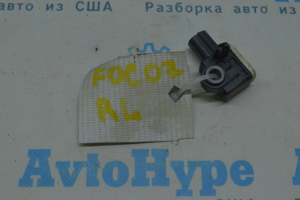 Датчик подушки безопасности задний лев Ford Focus mk3 11-18