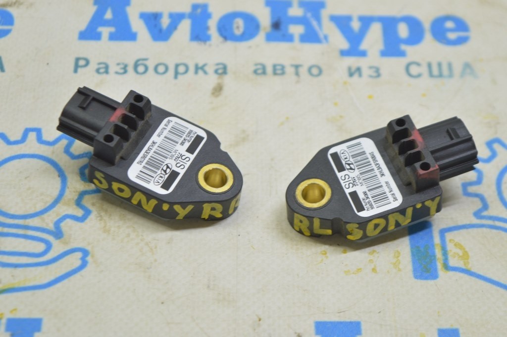 Датчик подушки безопасности задний левый Hyundai Sonata 11-15