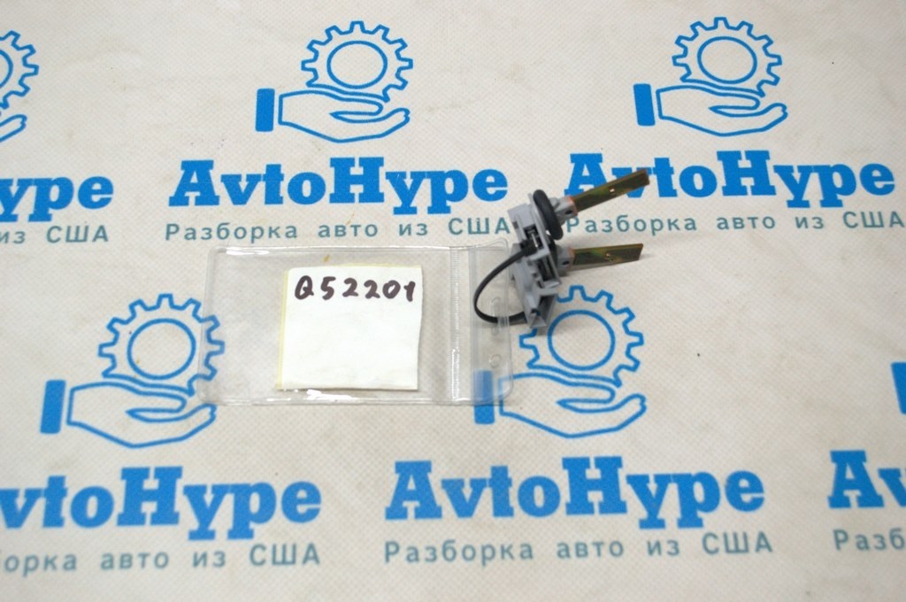 Датчик температуры воздуха в салоне Audi Q5 80A 18-23 — фото 4