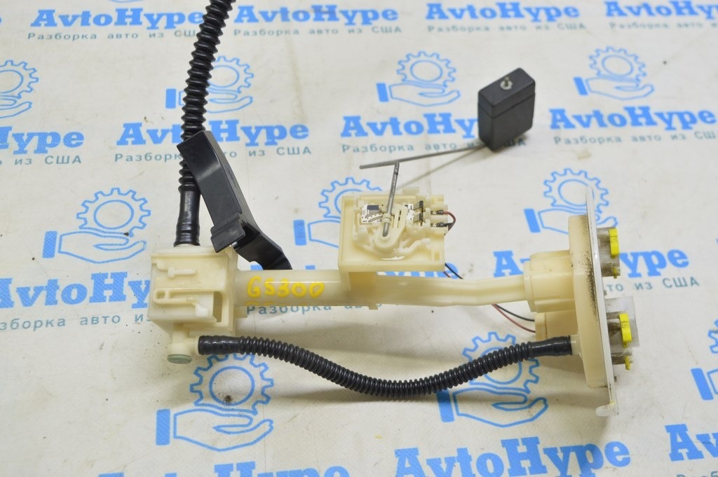 Датчик уровня топлива Lexus GS300 GS350 06-11
