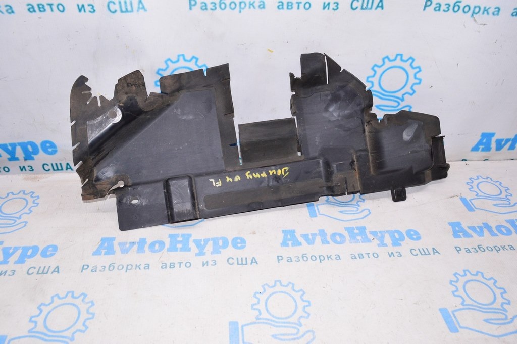 Дефлектор радиатора лев Dodge Journey 11- 2.4/3.6
